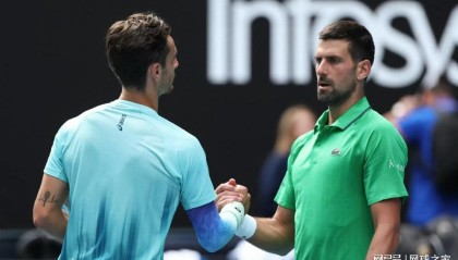 b体育-道长退赛令费德勒纪录作古！网友说天佑巨头，德约称以为要回家了